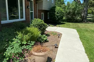 306 Davis St, Paw Paw, MI 49079 - Photo 33