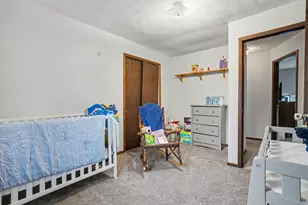 306 Davis St, Paw Paw, MI 49079 - Photo 17