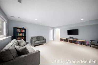2627 Golfbury Drive SW, Wyoming, MI 49519 - Photo 25