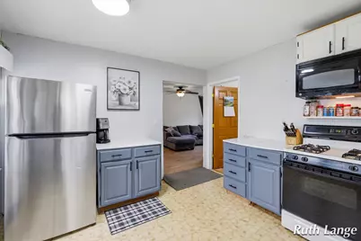 408 Brady Street NW, Comstock Park, MI 49321 - Photo 13