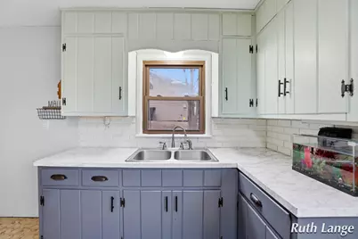 408 Brady Street NW, Comstock Park, MI 49321 - Photo 11