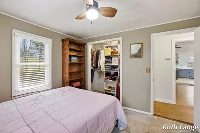 408 Brady Street NW, Comstock Park, MI 49321 - Photo 17