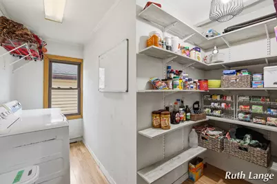 408 Brady Street NW, Comstock Park, MI 49321 - Photo 15