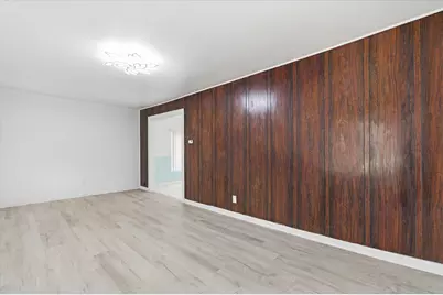 18428 Brady, Bedford, MI 48240 - Photo 5