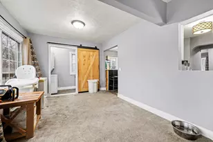 1945 Galewood Ave SW, Wyoming, MI 49509 - Photo 11