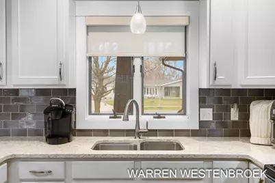 600 W Alice Avenue, Zeeland, MI 49464 - Photo 17