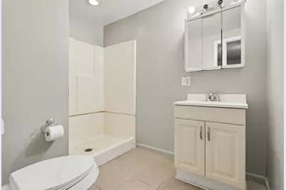 210 W Bennett Street, Three Rivers, MI 49093 - Photo 17