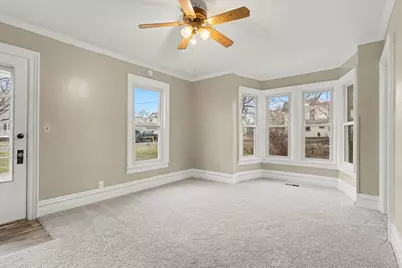 210 W Bennett Street, Three Rivers, MI 49093 - Photo 5