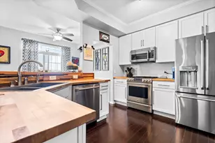 122 Burwyck Park Dr, Saline, MI 48176 - Photo 3