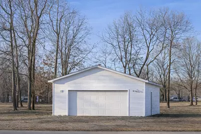 141 N Mason Avenue N, Battle Creek, MI 49037 - Photo 17