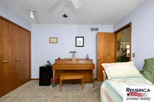 8609 N Christine Dr, Brighton, MI 48114 - Photo 17