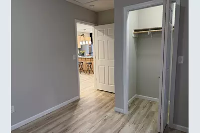 556 E Barney Avenue, Muskegon, MI 49444 - Photo 19