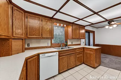 4172 Blackfoot Drive SW, Grandville, MI 49418 - Photo 11