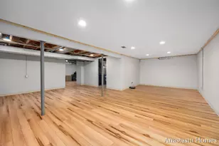 2244 Woodlawn Ave SE, Grand Rapids, MI 49546 - Photo 33