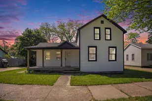 1929 Morton Ave, Muskegon, MI 49441 - Photo 1