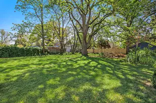 1929 Morton Ave, Muskegon, MI 49441 - Photo 17