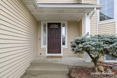 5211 Virginia Lane SW, Wyoming, MI 49418 - Photo 3