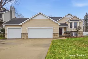 5211 Virginia Ln SW, Wyoming, MI 49418 - Photo 1