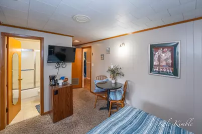 104 W Houghton Lake Drive, Prudenville, MI 48651 - Photo 33