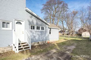 411 E Green St, Hastings, MI 49058 - Photo 23