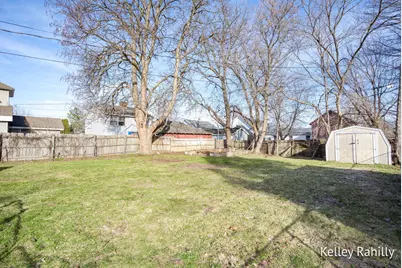 411 E Green Street, Hastings, MI 49058 - Photo 27