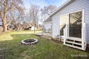 411 E Green St, Hastings, MI 49058 - Photo 25