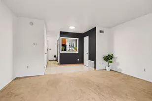 709 Garland Cir, Kalamazoo, MI 49008 - Photo 3