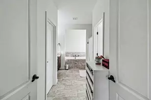 633 Marblewood Ln, Saline, MI 48176 - Photo 15