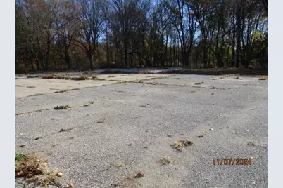 893 W Territorial Road W, Battle Creek, MI 49015 - Photo 1