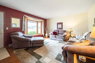 3351 Perry Ave SW, Wyoming, MI 49519 - Photo 7