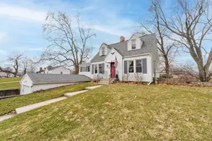 100 Circle Dr, Battle Creek, MI 49015 - Photo 25