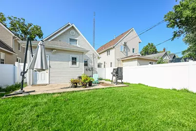 1004 Harrison Avenue, Saint Joseph, MI 49085 - Photo 21