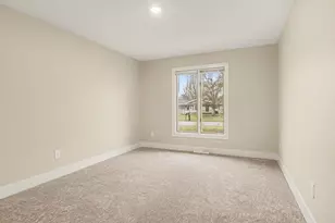 8134 Birchwood Ave, Jenison, MI 49428 - Photo 23