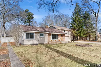 1924 Maryland Boulevard, Norton Shores, MI 49441 - Photo 3