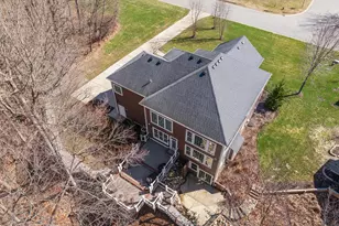 5052 S Dickinson Ct, Saint Joseph, MI 49085 - Photo 47