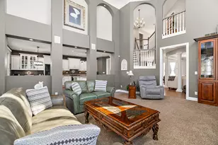 5052 S Dickinson Ct, Saint Joseph, MI 49085 - Photo 11