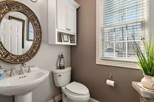 5052 S Dickinson Ct, Saint Joseph, MI 49085 - Photo 21