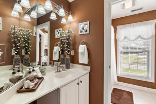 5052 S Dickinson Ct, Saint Joseph, MI 49085 - Photo 33