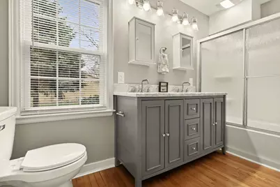 318 Kingsley Avenue, Saint Joseph, MI 49085 - Photo 15