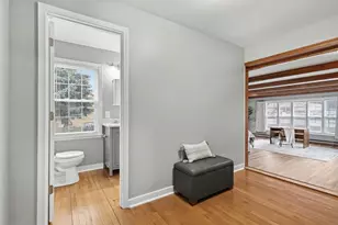 318 Kingsley Ave, Saint Joseph, MI 49085 - Photo 13