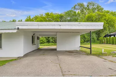 7038 Whitmore Lake Road, Whitmore Lake, MI 48189 - Photo 23