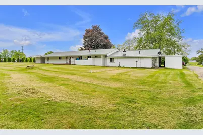 7038 Whitmore Lake Road, Whitmore Lake, MI 48189 - Photo 45