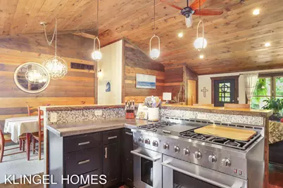 13698 Stearns Court, Grand Haven, MI 49417 - Photo 11