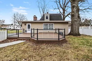 802 N Emily St, Ludington, MI 49431 - Photo 35