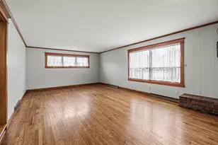 802 N Emily St, Ludington, MI 49431 - Photo 7