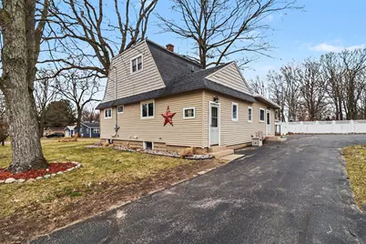 802 N Emily Street, Ludington, MI 49431 - Photo 39