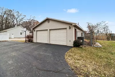 802 N Emily Street, Ludington, MI 49431 - Photo 5