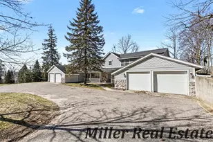 602 N Church St, Hastings, MI 49058 - Photo 3