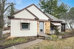 2836 Fuller Ave NE, Grand Rapids, MI 49505 - Photo 1