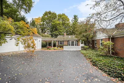 1734 Embury Road, Kalamazoo, MI 49008 - Photo 19